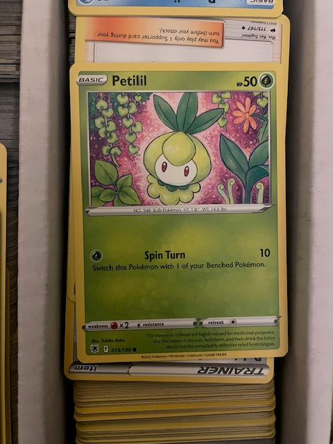 50 Random Pokémon Cards