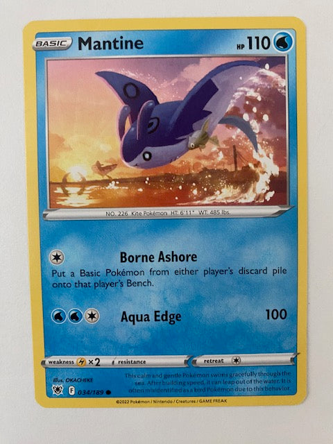 50 Random Pokémon Cards